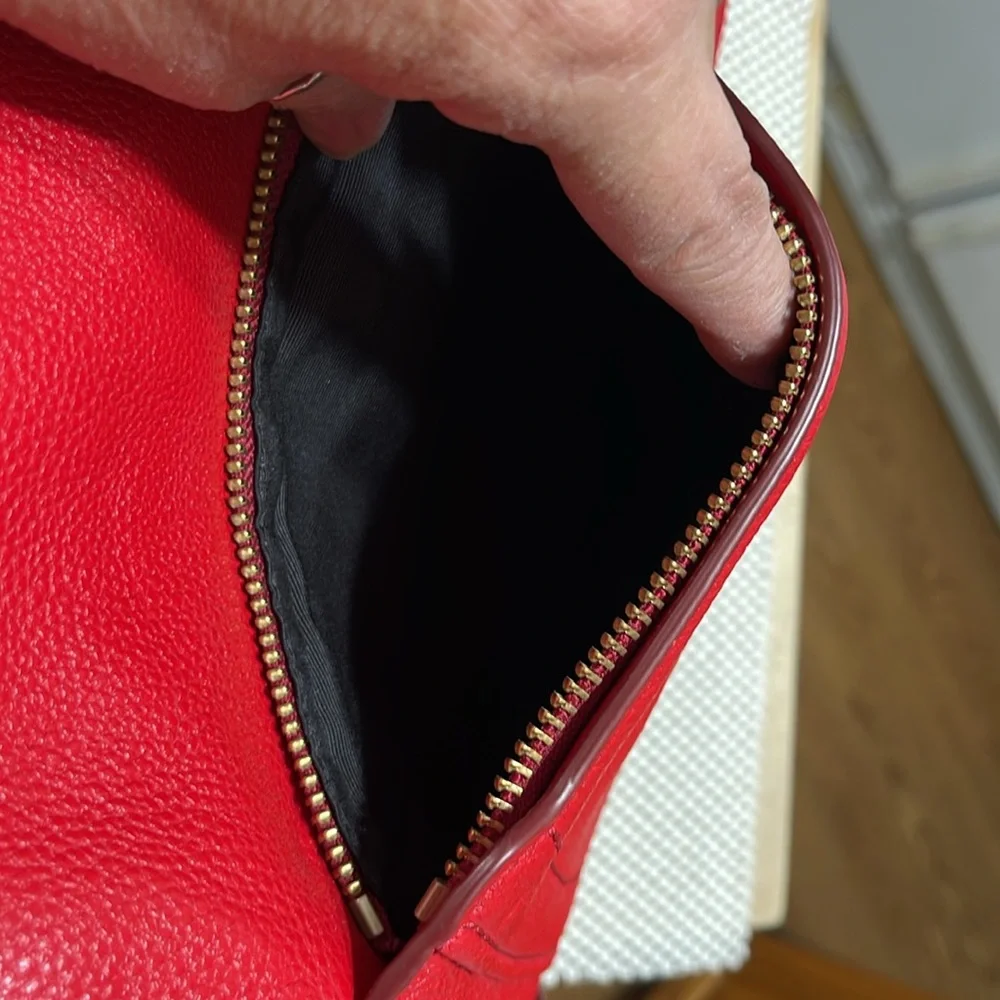 Marc Jacob’s Red Leather Empire City Crossbody Purse - Picture 4 of 15
